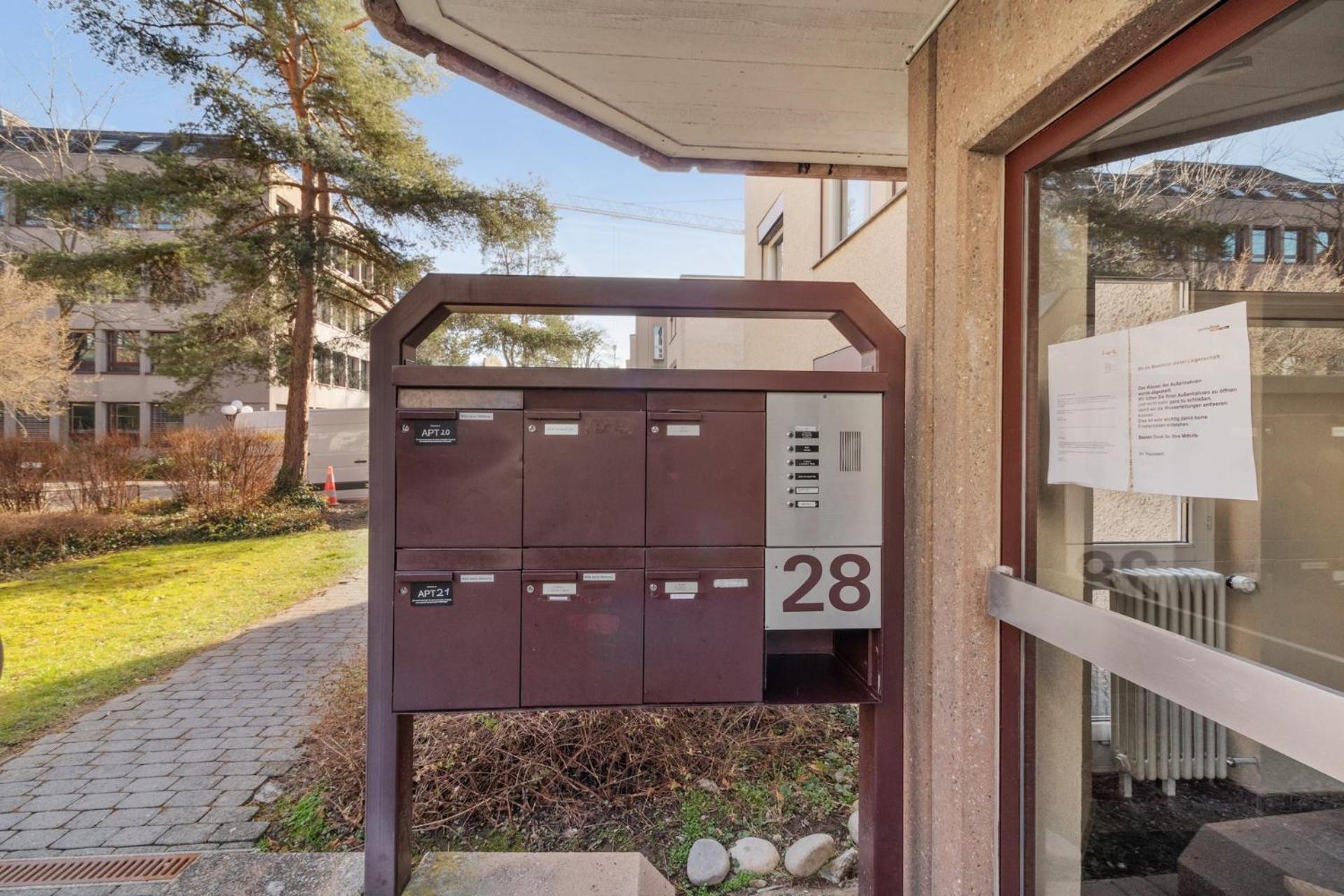 Spacious Apartment In Цюрих Екстериор снимка